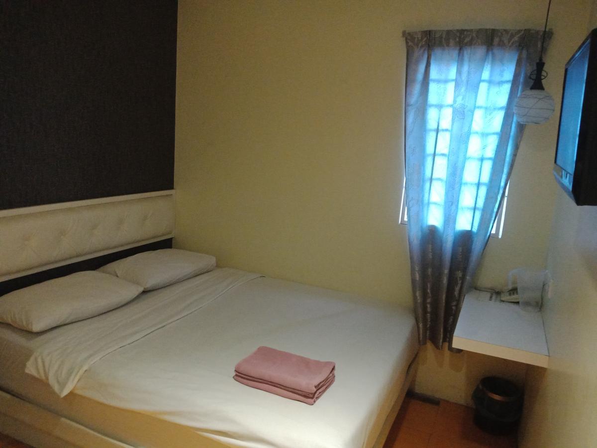 Hotel 77 Rawang Exteriör bild